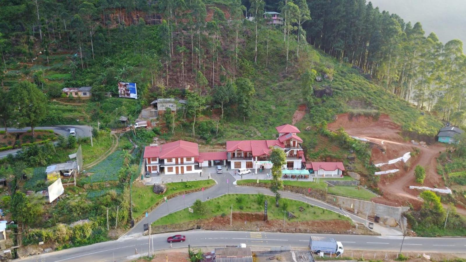 Nature First Hotel Nuwara Eliya Ngoại thất bức ảnh