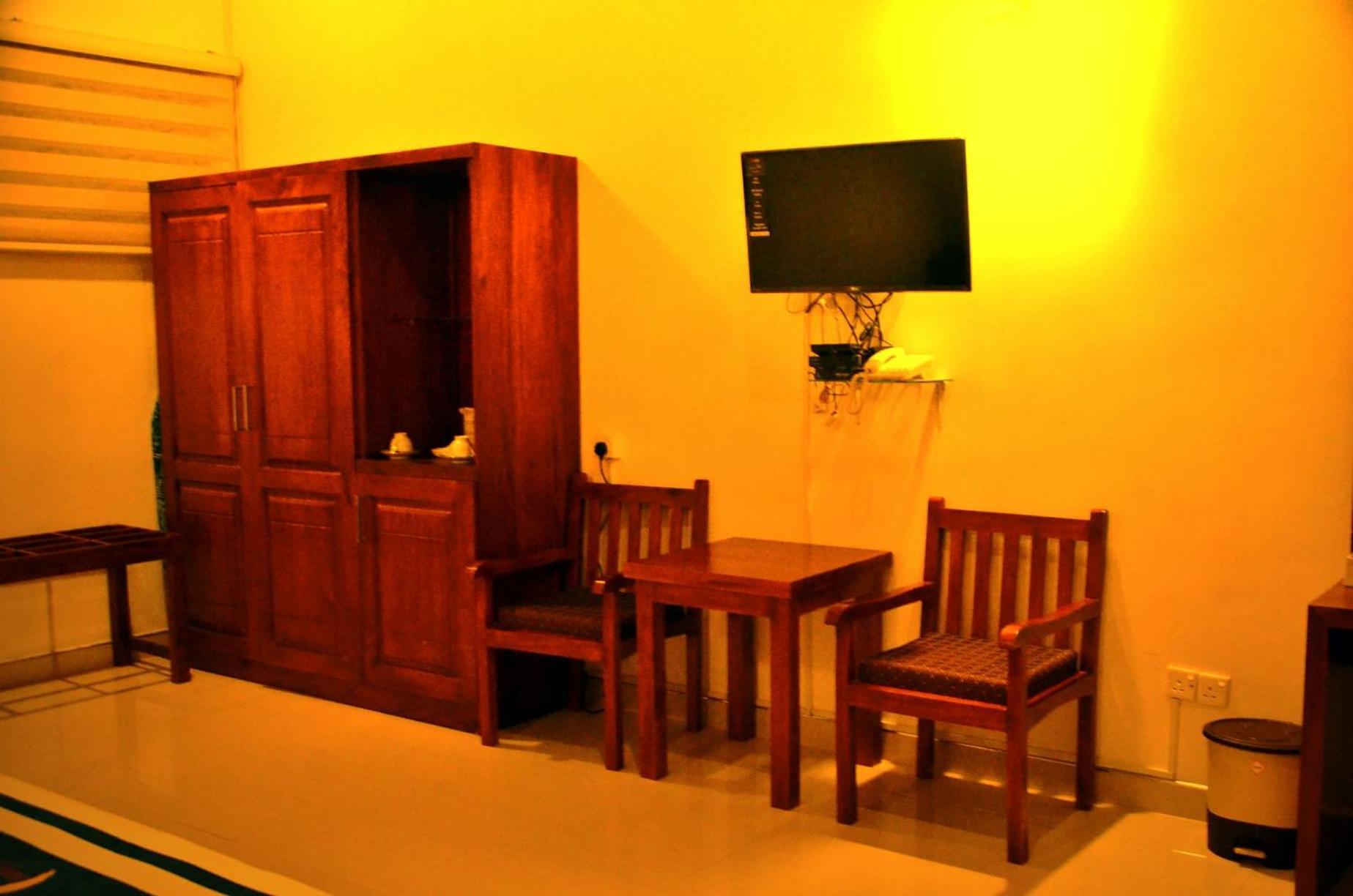 Nature First Hotel Nuwara Eliya Ngoại thất bức ảnh